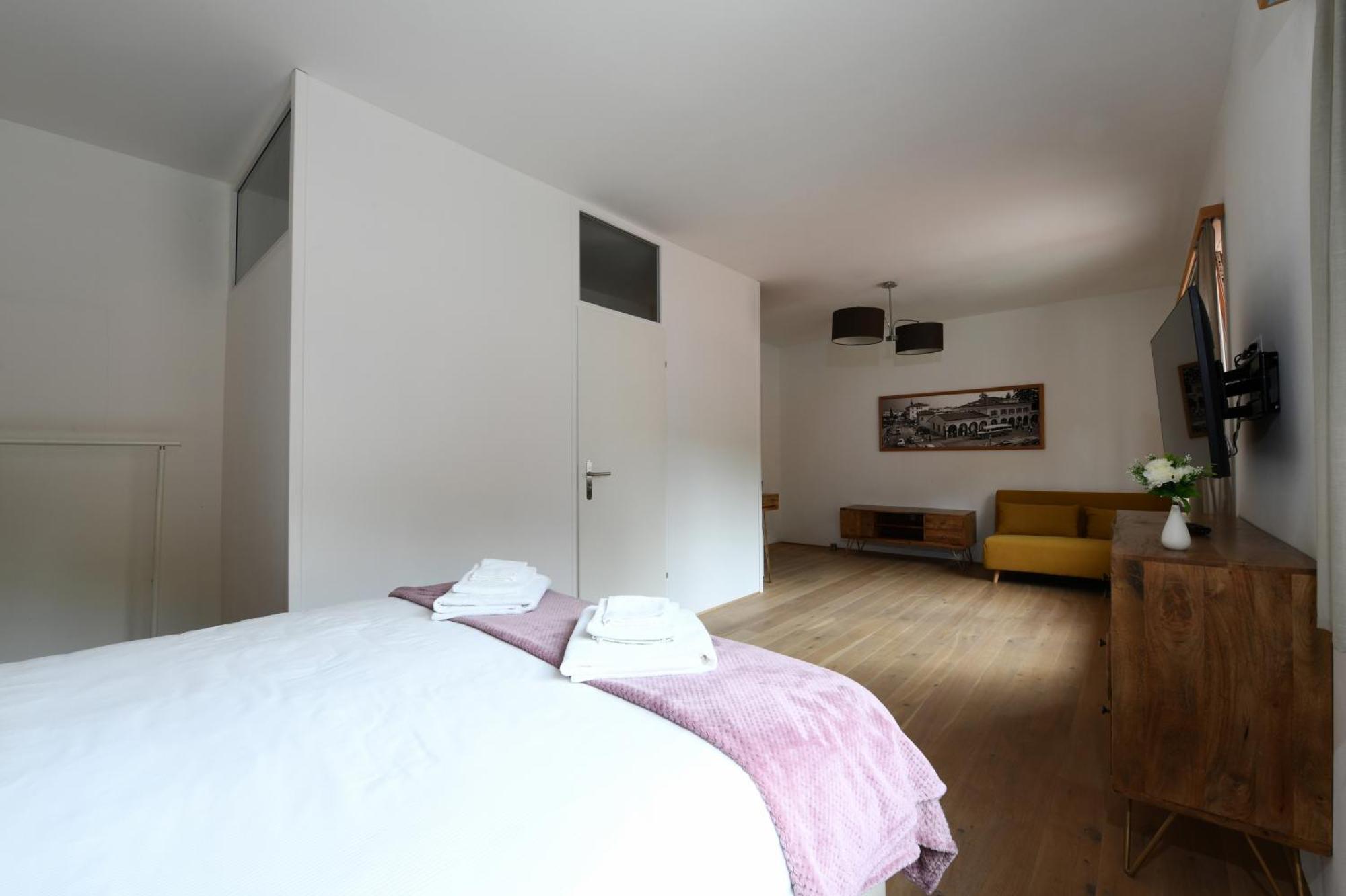 7Rooms - Self Check-In 24H Free Parking Losone ภายนอก รูปภาพ